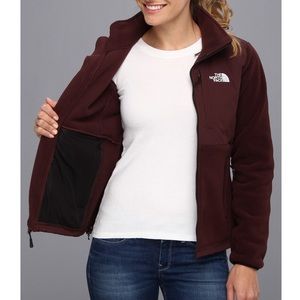 SOLD✨ North Face: Brown Original Fleece Jacket